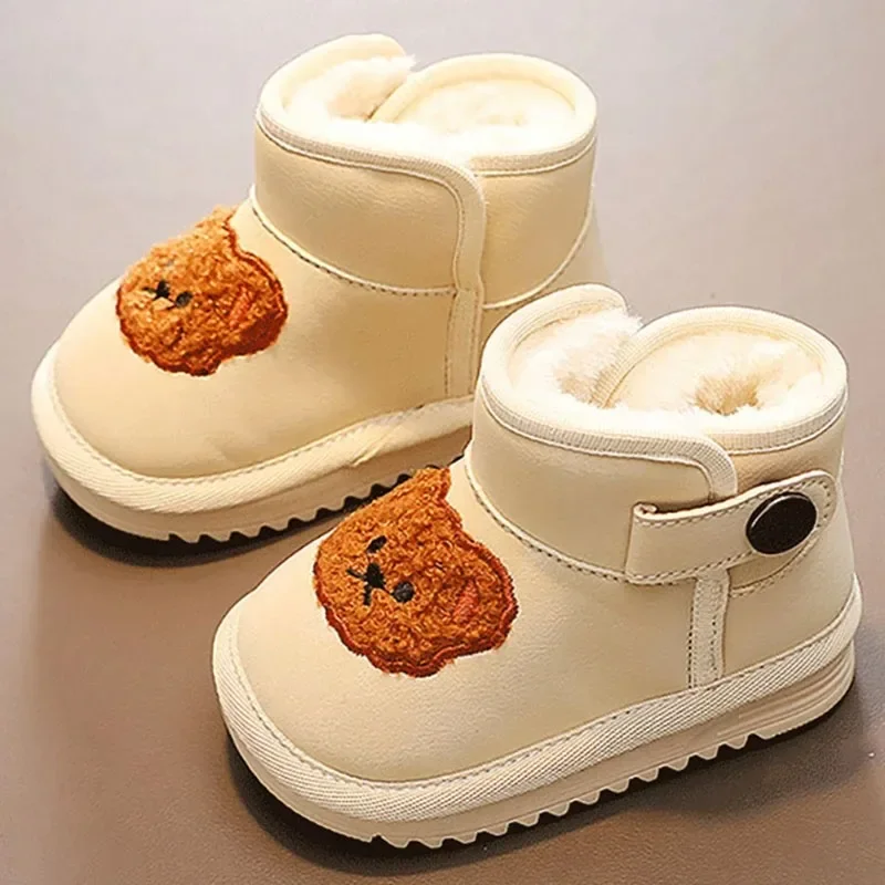 Botas de invierno de felpa para niños, zapatos gruesos y cálidos de algodón, botas de nieve antideslizantes de cuero PU para niñas pequeñas, zapatos cálidos para chico