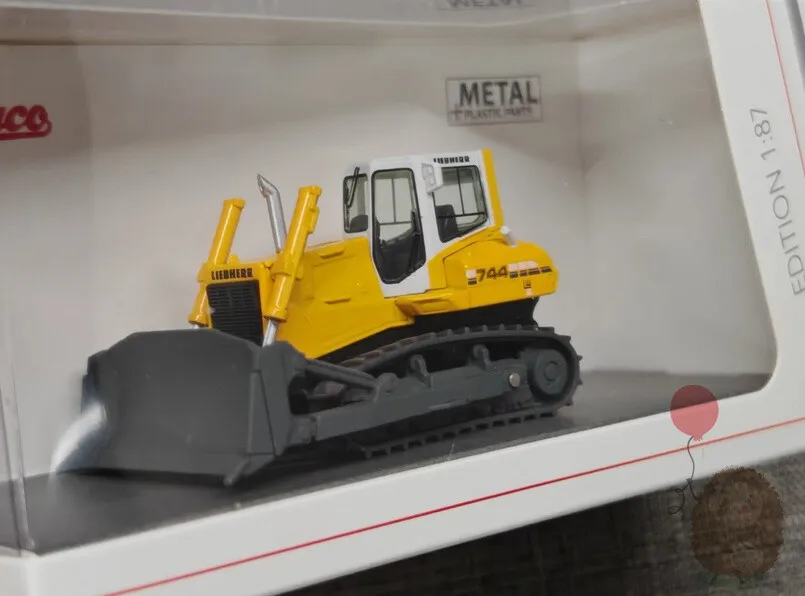

Schuco 1/87 Liebherr pr744 Bulldozer Alloy Car Model Diecast Collection Gifts
