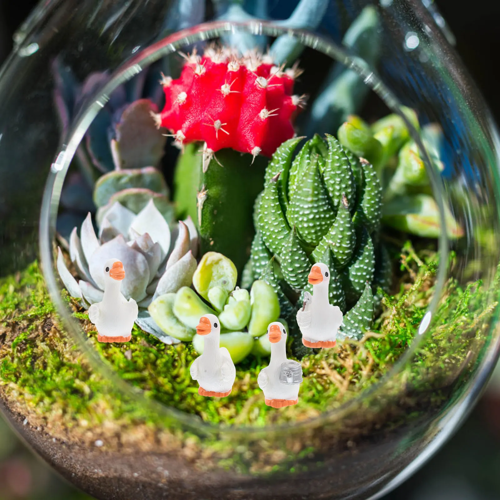 

12pcs Mini Resin Duck Figurines Realistic Micro Landscape nament DIY Desktop Study Decor Tiny Statues Home Garden Animal