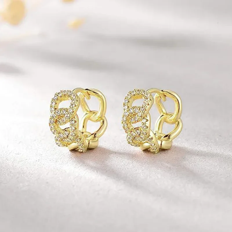 Sparkling Buckle Design, Personalized Fashion, Light Luxury Jewelry, European and American Micro Inlaid Zircon Ear Buckle view 4