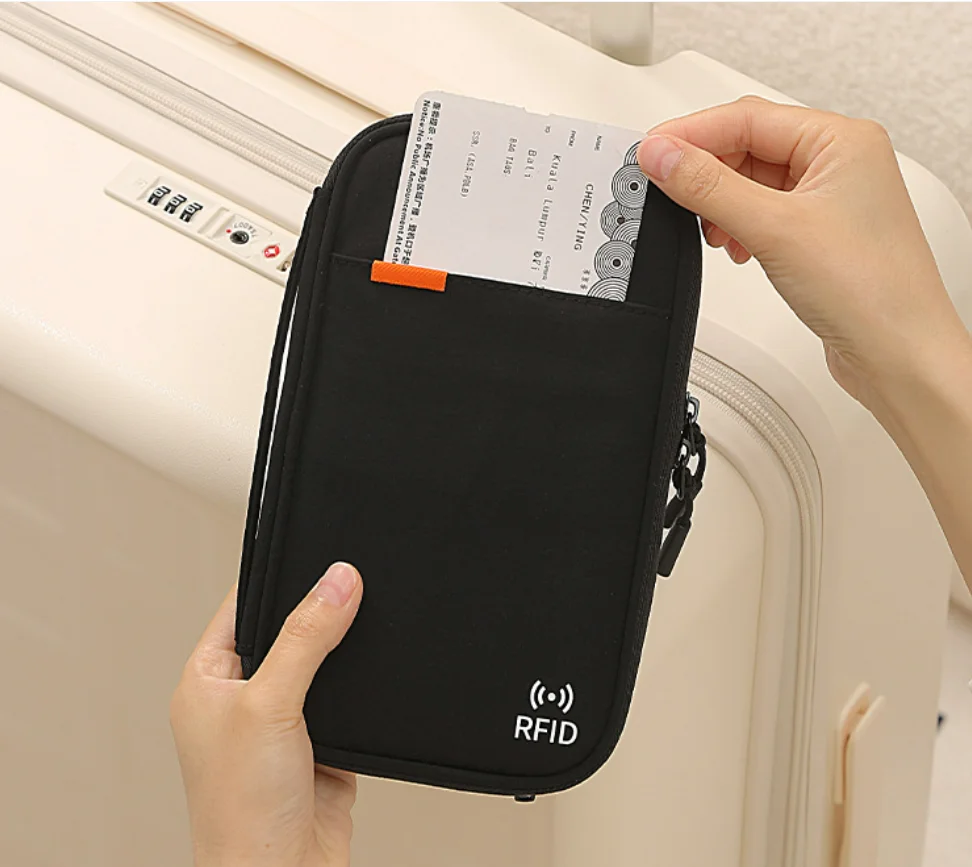Multifunctional Passport Bag P - огляд і ціна Men'S Accessories Travel Bag
