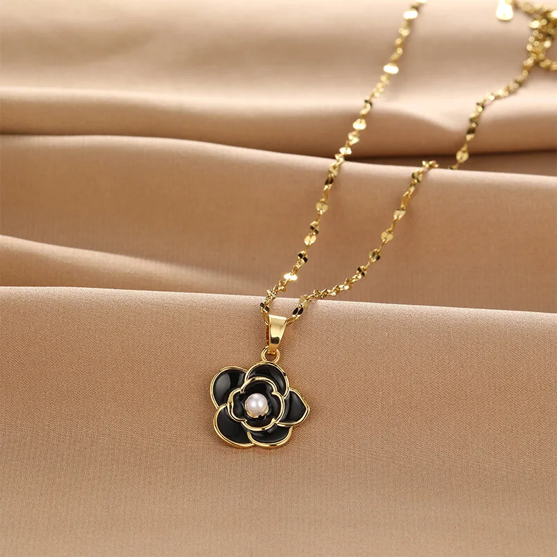 New Camellia Necklace Women's Luxury CC style Fashion Versatile Flower Pendant  necklaces