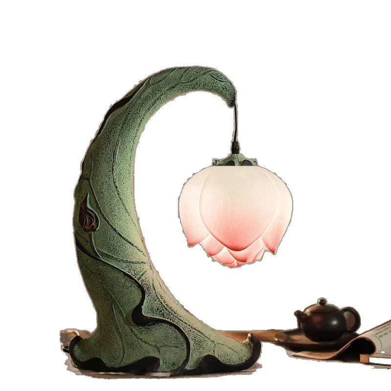 

New Chinese style, lotus table lamp, living room corner, entrance bedroom room, bedside lamp, creative decoration is simple