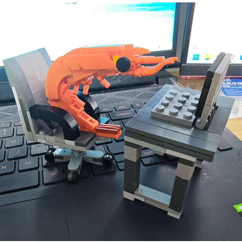 MOC ฟิกเกอร์โมเดลกุ้งบล็อกตัวต่อ ประกอบปริศนา เด็กชายและเด็กหญิง สุ่มผสม parodies สร้างสรรค์คนดังทางอินเทอร์เน็ต