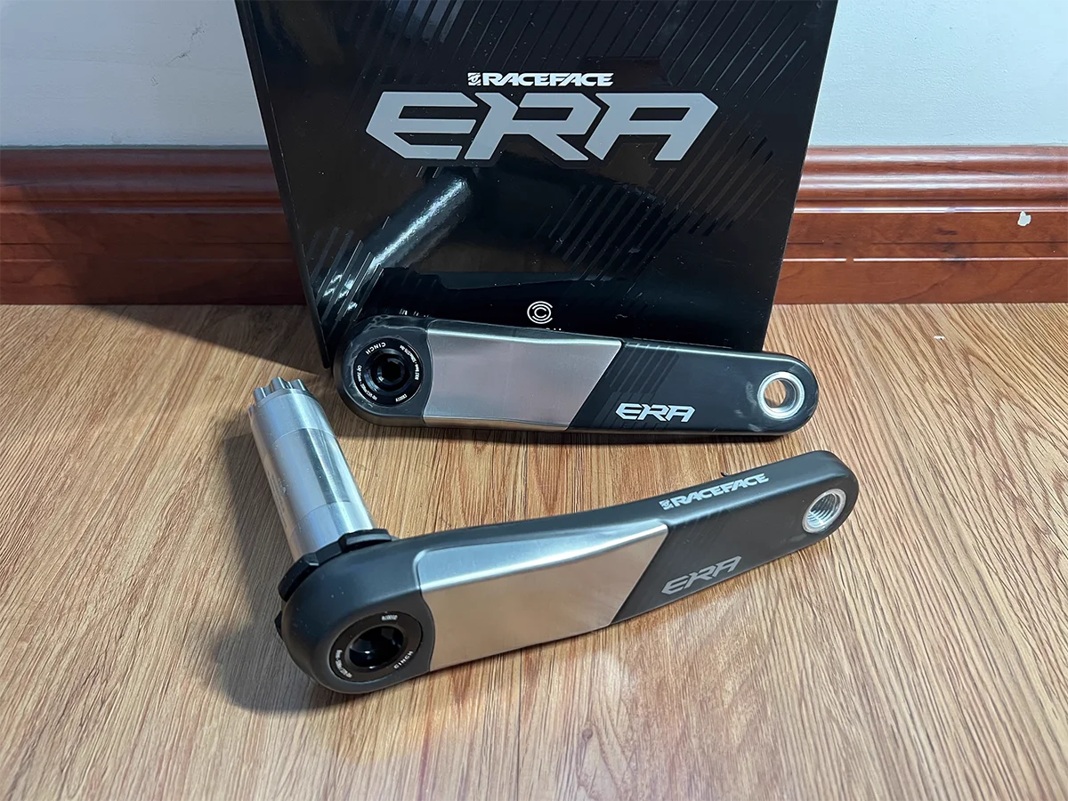 RACEFACE Era Crankset 7055 Aluminum Alloy Axle Carbon Crank Arm 160,170,175 mm Arms 30mm Spindle Diameter