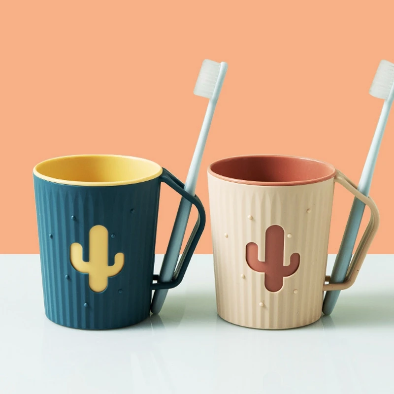 Bathroom Tumblers Creative Cactus Mouthwash Cup Plastic Tooth Mug for Household Water Mug Home Travel Simple Toothbrush Holder