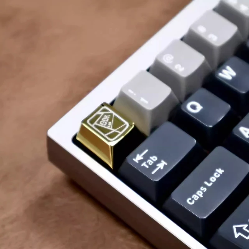 Personalisierte minimalistische Metall-Tastenkappen, individuelle Aluminium-Einzel-ESC-Tastenkappen, CNC-Kirschprofil R4 für mechanische Tastatur-Tastenkappen
