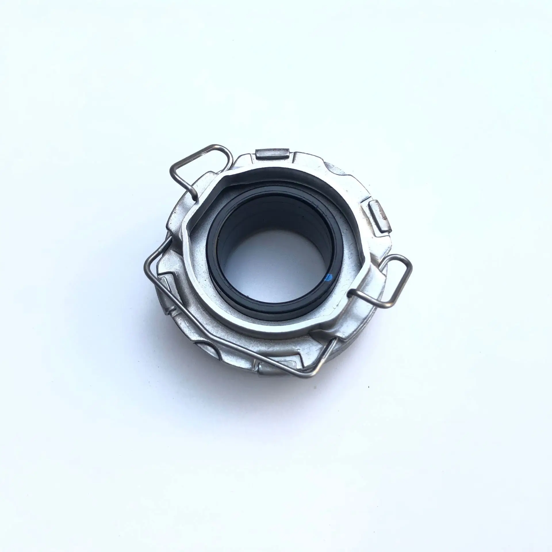 3pcs/kit Clutch Pressure Plate / Clutch Disc / Release Bearing for Chinese SAIC ROEWE MG3 Auto car motor parts 30005117