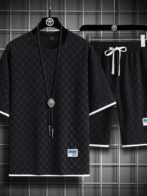 Conjunto de Camiseta de Gola Redonda e Shorts para Jovens, Estilo Casual de Verão, Moda em Duas Peças, Fibra de Poliéster, Ma...