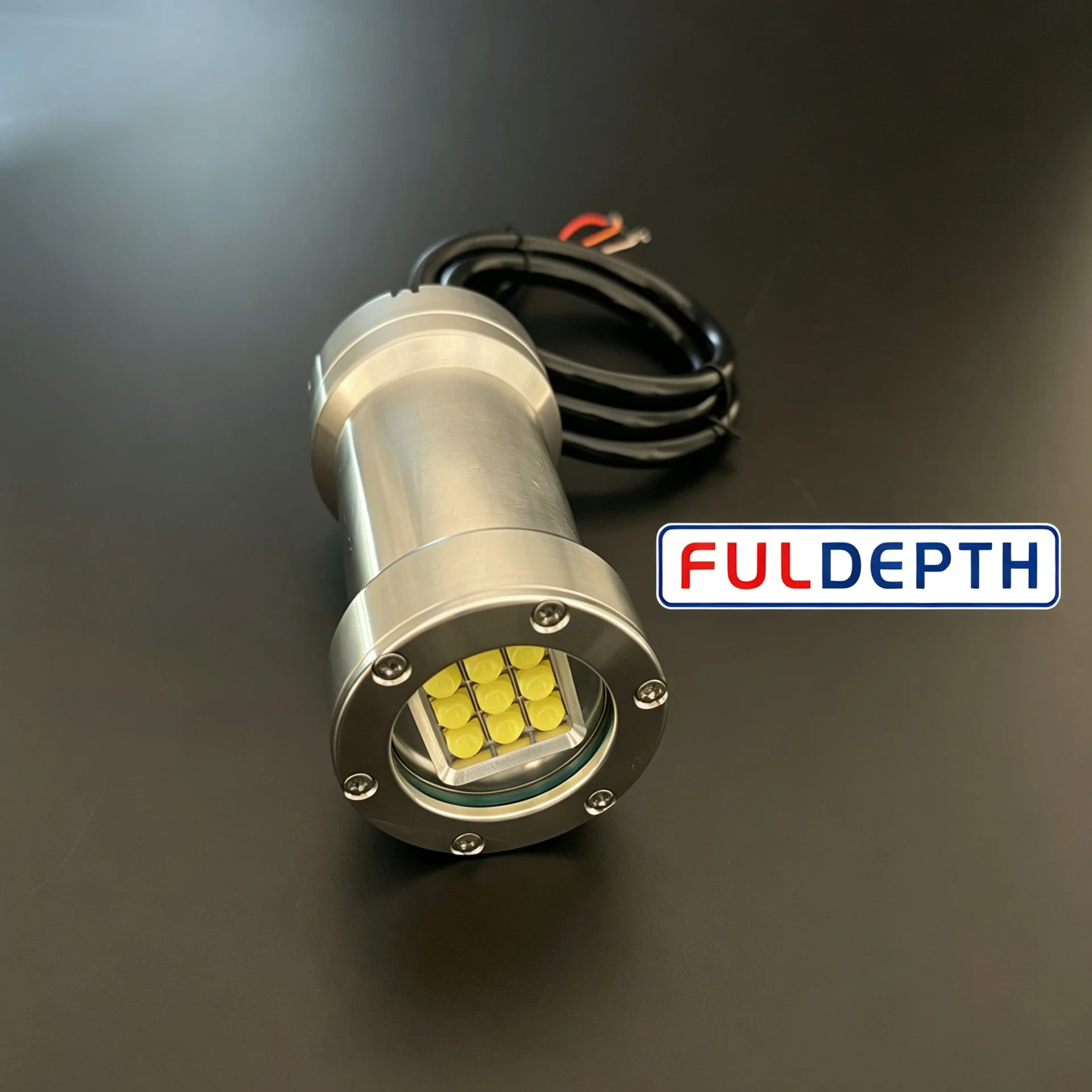 FD-LL-063 100W 10000lm Underwater LED Light, with 300m Rated Depth, 316L SS, PWM RS485 Control 36~48VDC Subsea Lamp for ROV