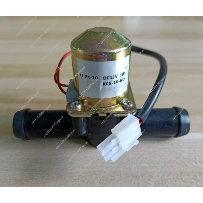 12V Normally Closed Solenoid Water Valve for Automotive Heater Control A/C Cold Hot Switch Valve Car Accessory