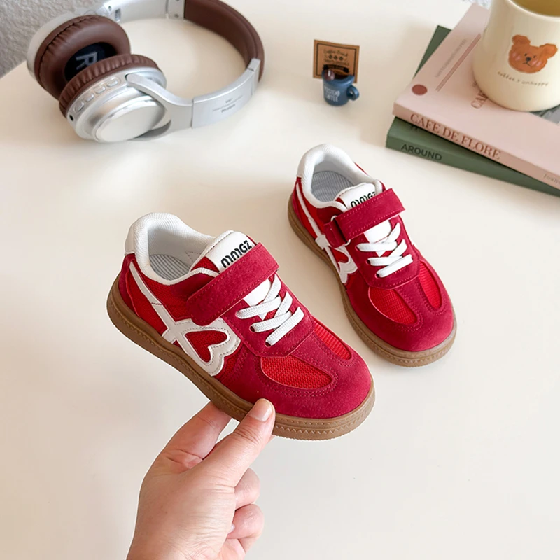 الأطفال أحذية رياضية كاجوال 2025 جديد أسود لينة أسفل الفتيات الفتيان أحذية تدريب الخريف الشتاء موضة أطفال طفل حذاء كاجوال