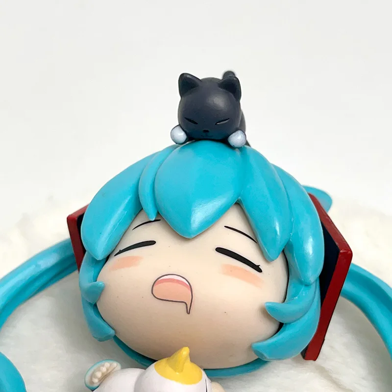 12CM Anime Hatsune Miku Figure Sleep Dream Hatsune Miku Action Figures Cute Collection Model Toy Gift