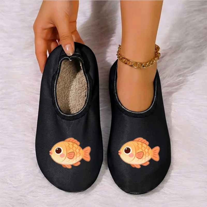 

Four season wearable couple cartoon bird print with thin velvet lining, breathable, high elasticity, anti slip floor slippers