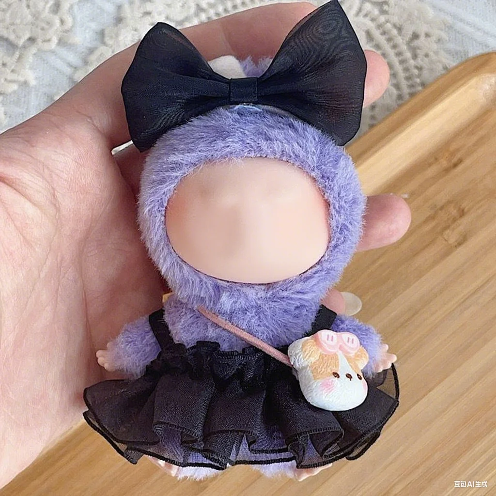 

Кукольная одежда для 10 см Mini Labubu Doll Outfit Designer Luxury Pure White Black Dress Set Toy Love Anime Labubu V4 Doll Accessorie