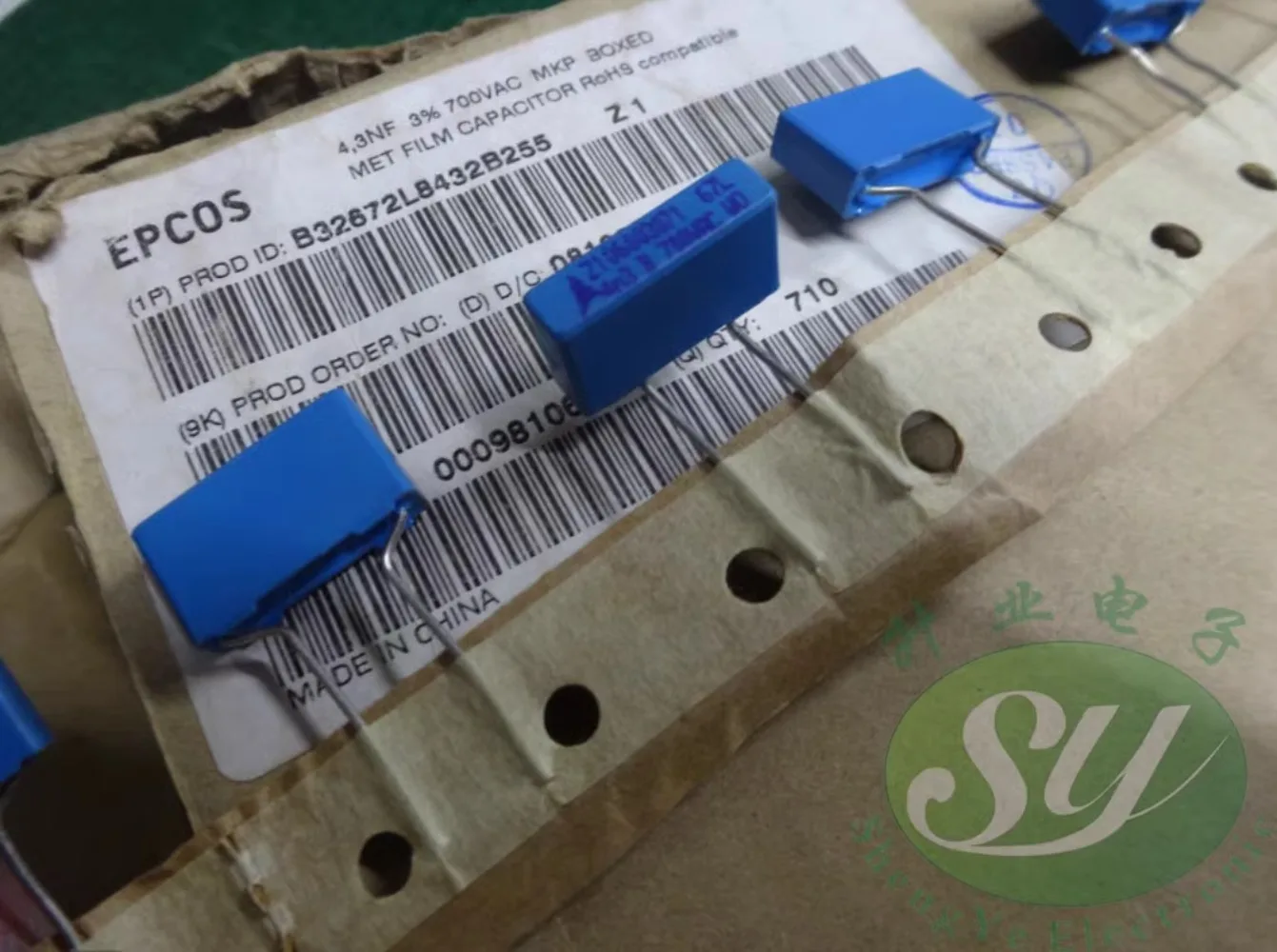 

20PCS EPCOS 0.0043uf/700vAC instead of 4.7nf 4700pf 4n7 472 New 8.3mm shaped film capacitor B32672L8432B