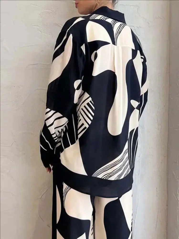 Fall 2024 new style, personalized graffiti printing two-piece long-sleeved pants fashion suit women