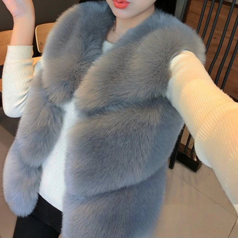 

Y2k Slim Casual Autumn Winter 2025 Work Faux Fox Fur Vest Coats Women Short Jackets Spliced V Neck Sleeveless Covered Button