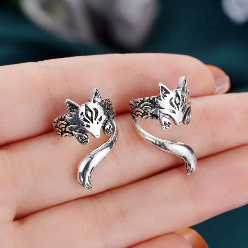 Women's Antique Silver Fox Shape Clip Earrings, Statement Jewelry