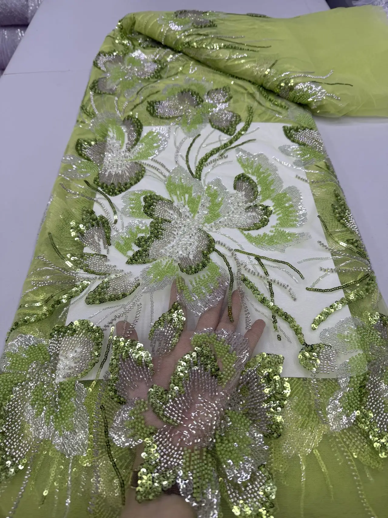 

Высокое качество, африканская нигерийская тюль с вышивкой блестками, кружевная ткань, шитье бисера и камня, платья для выпускного вечера, 5 ярдов, 2025 jy462