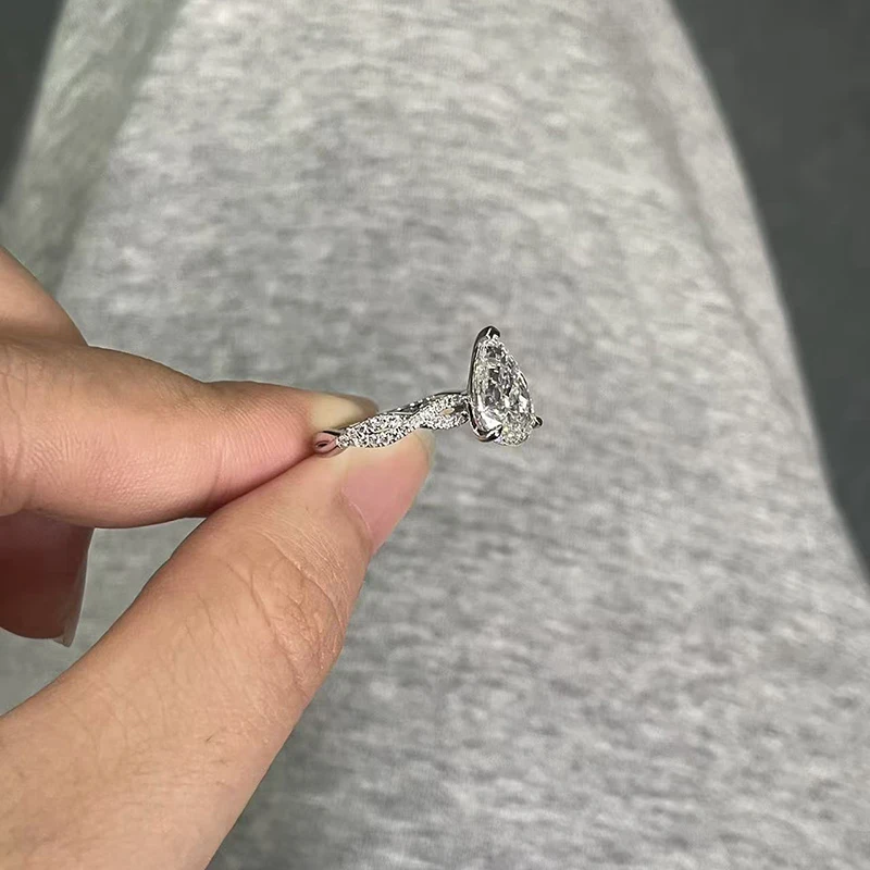 Platin 950 Twist-Design Ring 2CT DEF VS-VVS Labor-Diamant IGI-Zertifiziert Luxus Damen Verlobungs- und Hochzeitsschmuck – Detail 8