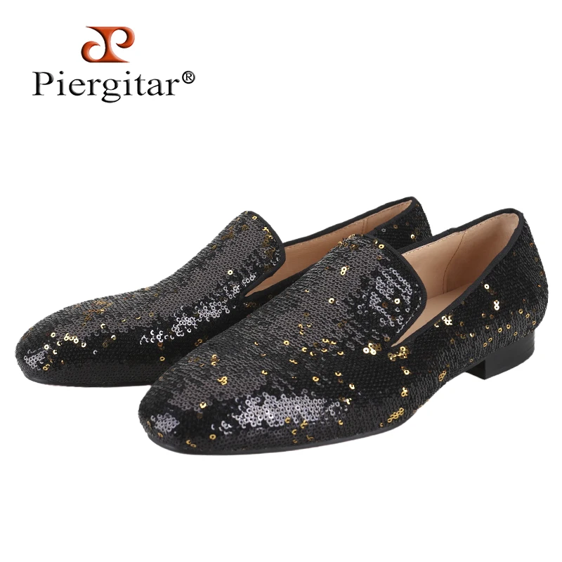 Piergitar Luxurious Black & Gold Sequin Fabric Men's Loafers Italian Classic Brand Red Color Bottom Slip-On Slippers Plus Size