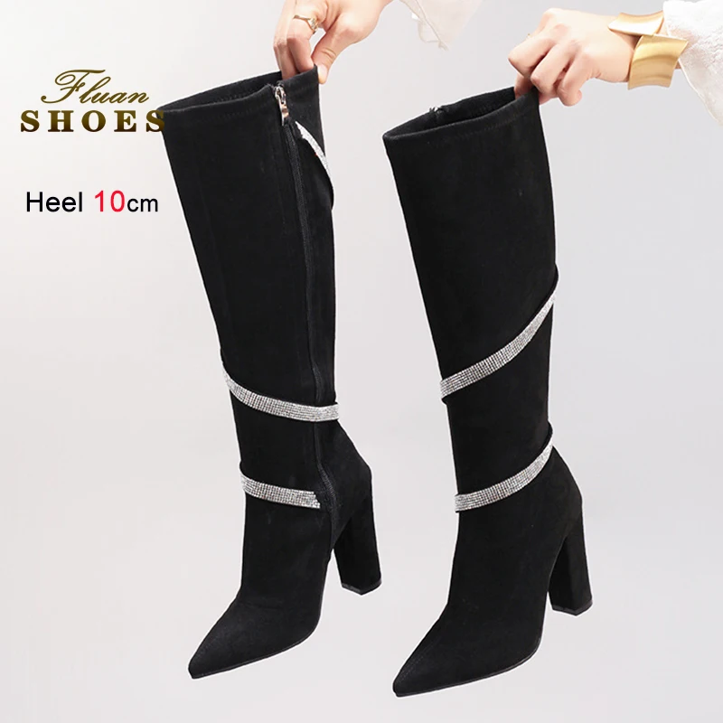 

Роскошные элегантные женские ботинки со стразами, черные замшевые сапоги до колена на высоком каблуке 10 см, женские модные туфли на молнии сбоку для выступлений на сцене
