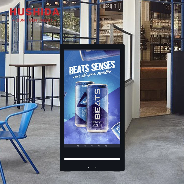 

Ultra-Slim Movable Waterproof Lcd Led Poster Outdoor Battery Powered Digital Signage With Wheels