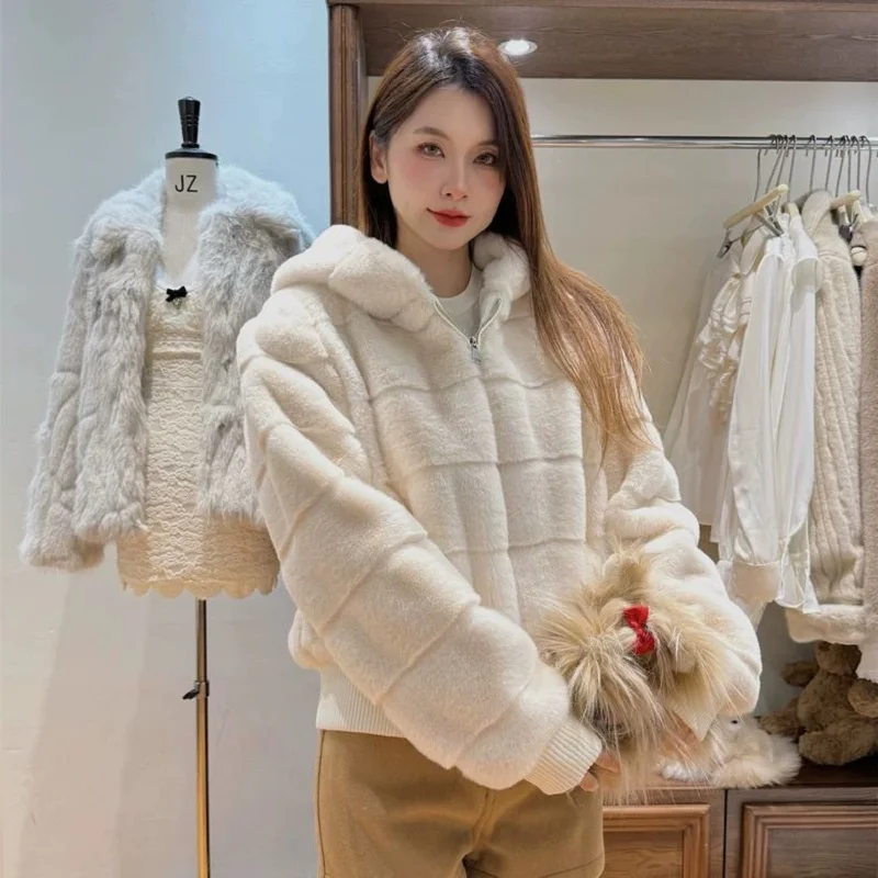 Damskie kurtki z kapturem ze sztucznego futra norek na jesień i zimę 2025, lekkie ocieplane kurtki, styl koreański, ciepłe futrzane okrycia wierzchnie, kurtka damska.