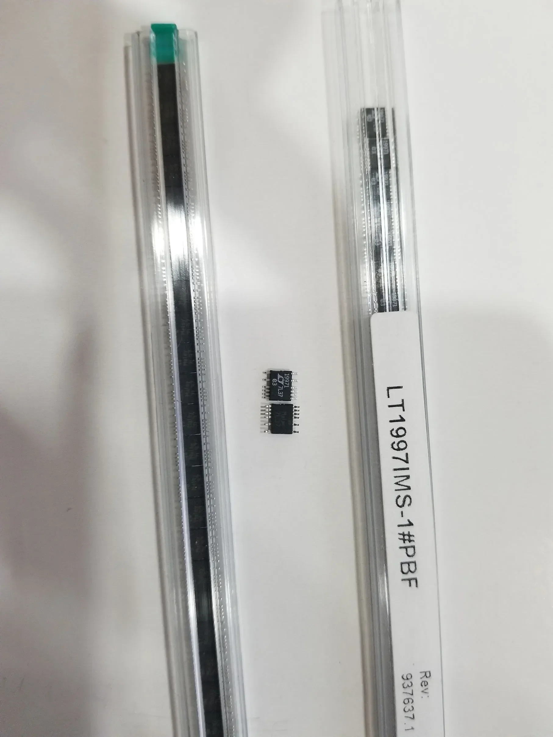 LT1997IMS-1 LT1997HMS-1 LT1997 - Precision, High Voltage, Gain Selectable Difference/Current Sense Amplifier