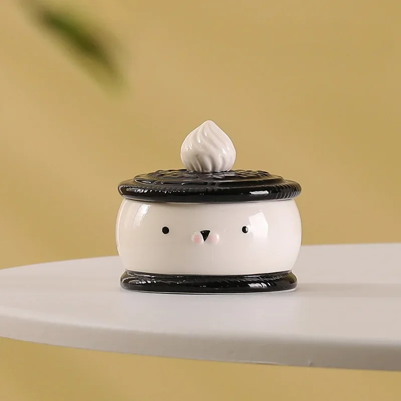 Cute and creative pet urn, small mini ceramic collection altar, cat and dog death memorial urn