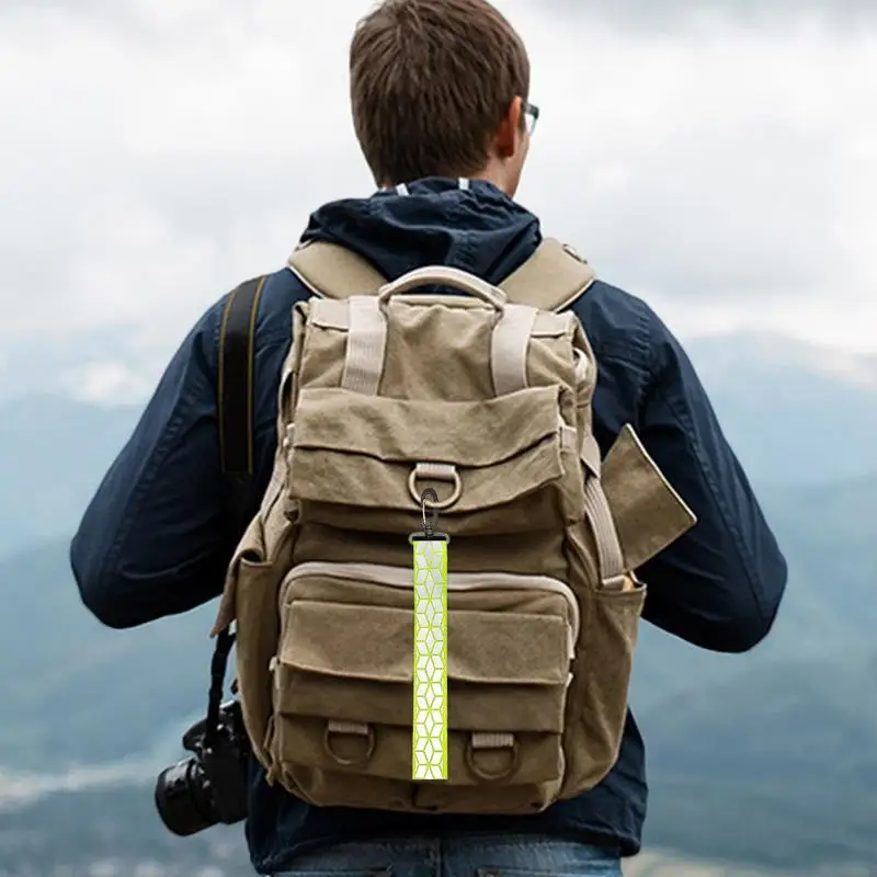 Correias reflexivas para mochila, Chaveiro de segurança, Leve e portátil, Ferramenta ao ar livre para corrida e ciclismo