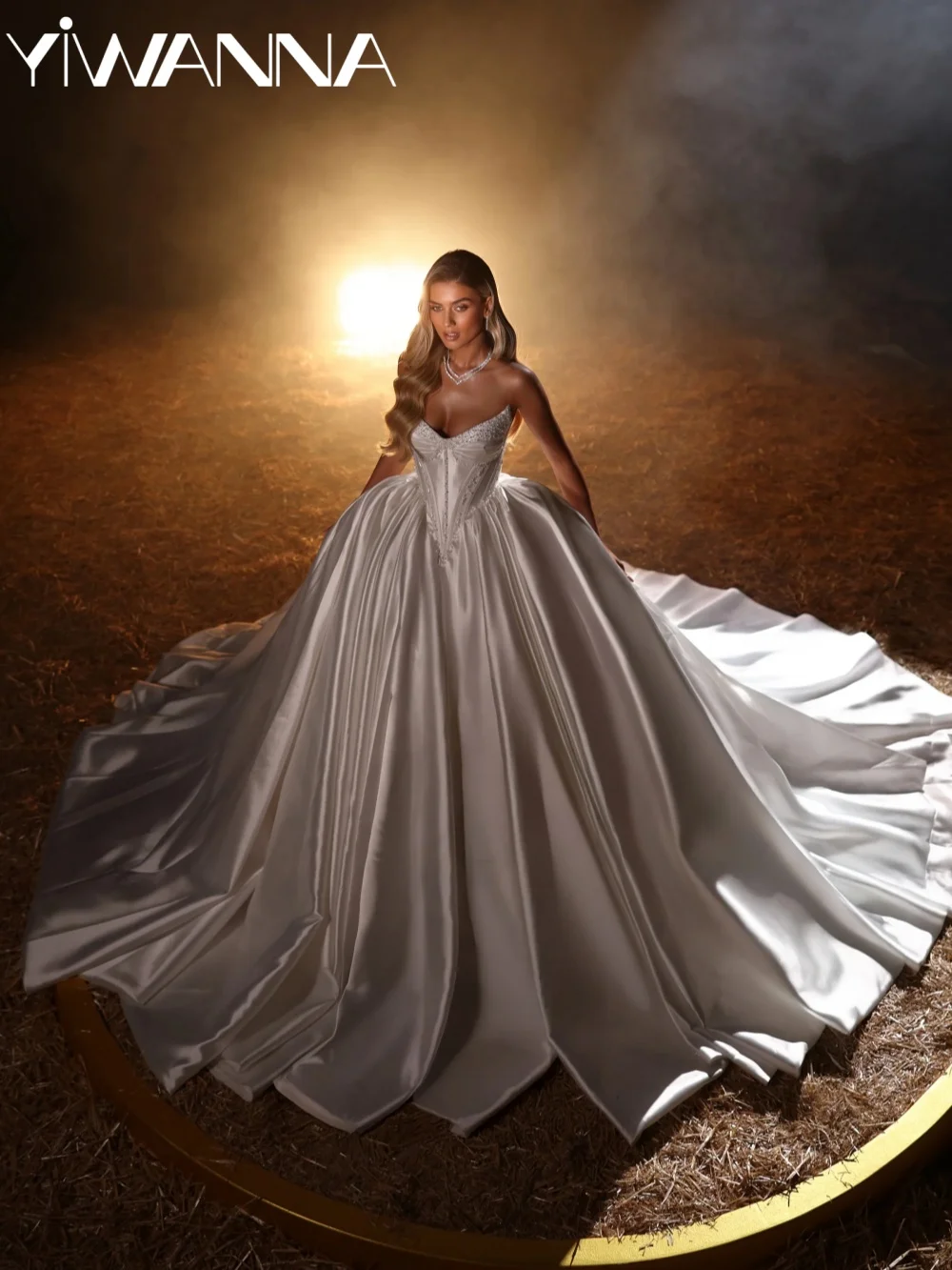 فستان زفاف طويل من الساتان واللؤلؤ اللامع، فستان زفاف رائع منظم، فساتين مخصصة برقبة على شكل قلب للعروس #1