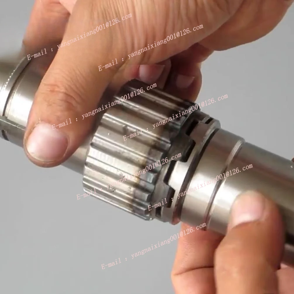 Stepless Variable Speed Clutch R8/NT30 NT40 CVT Segmentless Mill Head Combined Teeth Spline Bushing Pulley Shaft Milling Machine