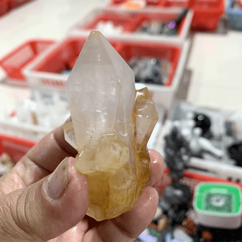 

Natural Crystal Quartz Cluster, Carving Healing Crystal Stone, Cute Birthday Present, Home Decoration Gift, 1Pc