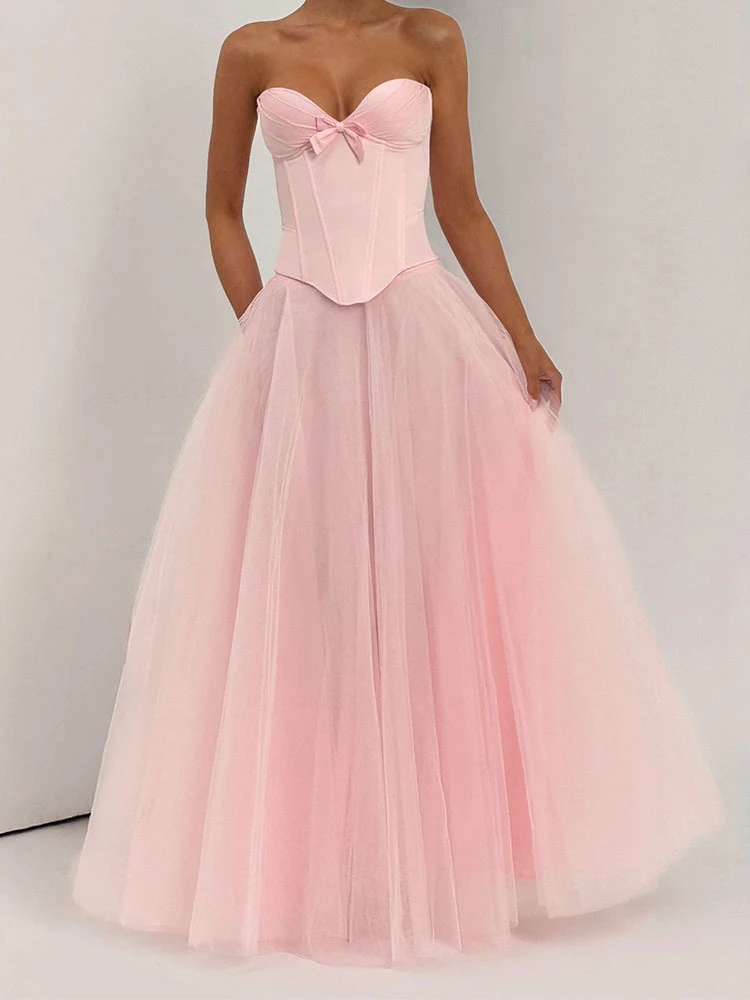 女性用エレガントノースリーブソリッドバンケットスーツファッションスイートガウン2ピースセットセクシーストラップレスクロップトップ＆メッシュスカートイブニングアウトフィット