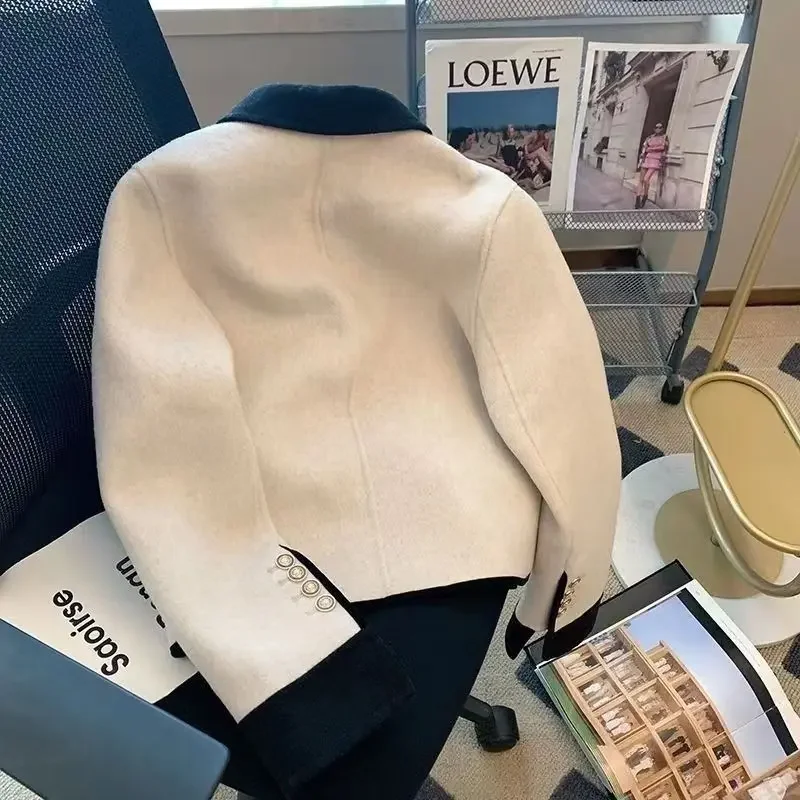 Korean-style gray small fragrance coat female autumn and winter retro high-grade design sense niche temperament long-sleeved top