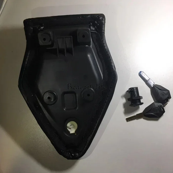 

JJ parts400RR front and rear seat cushion BD350-5A Baodiao double R seat bag lock 200 motorcycle accessories