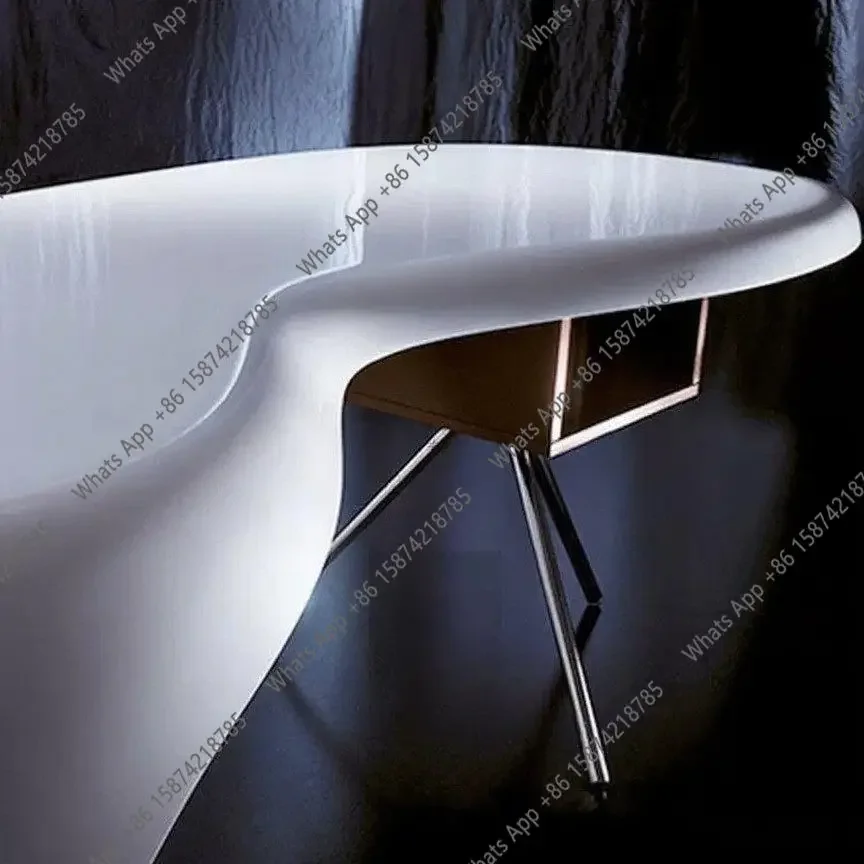 

M5 Painted Boss Table Simple Light Luxury Simple Curved Desk Writing Desk Designer Model