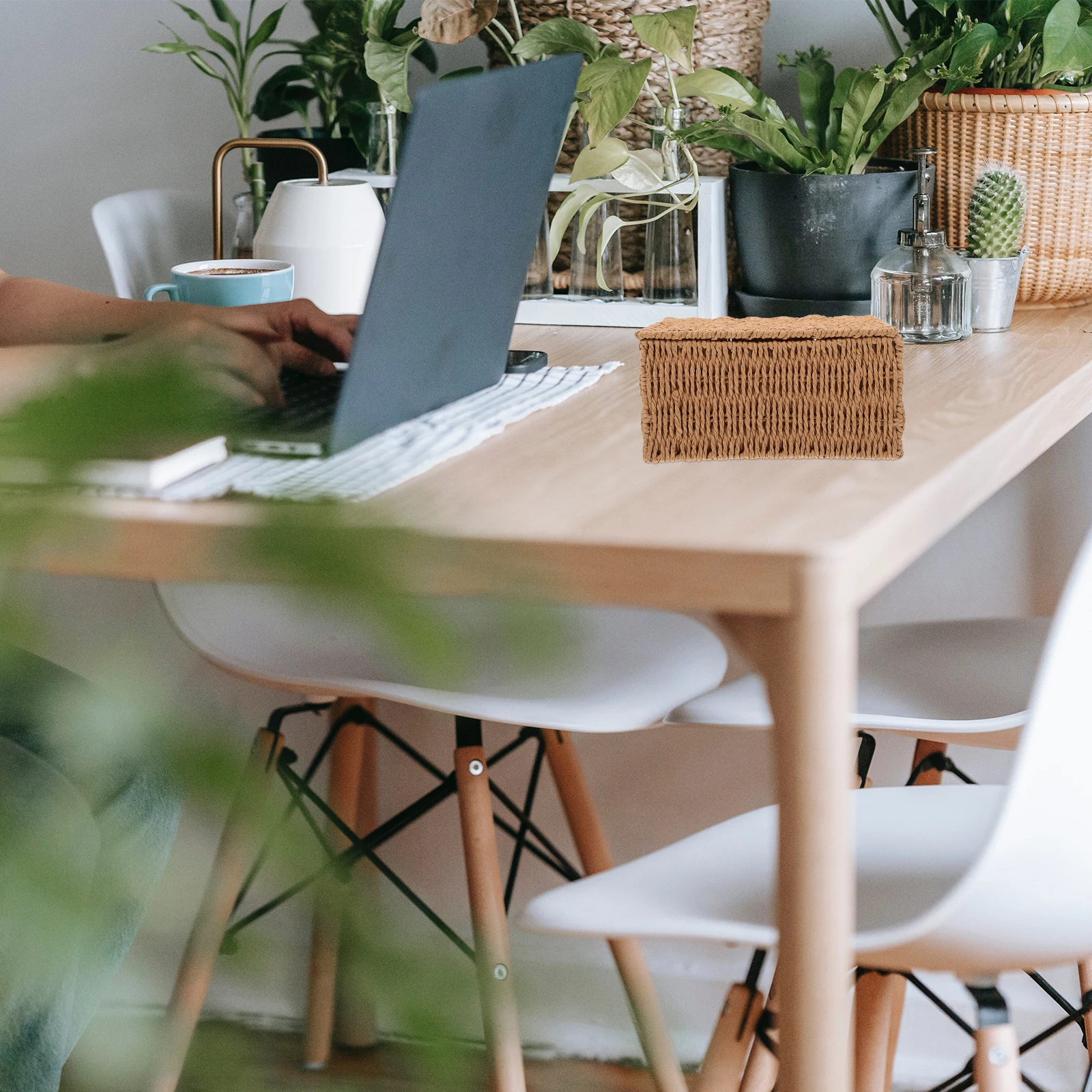 

1Pcs Clamshell Storage Box Multifunctional Woven Appearance Basket Dustproof Desktop Organizer for Home Kitchen Snack Sweets