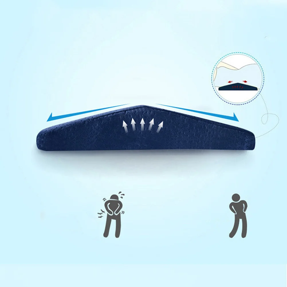 หมอนรองหลังเมมโมรี่โฟม 1 ชิ้น ระบายอากาศได้ดี ช่วยบรรเทาอาการปวดหลัง ใช้ได้ที่บ้าน เดินทาง หรือในรถยนต์ สีกรมท่า