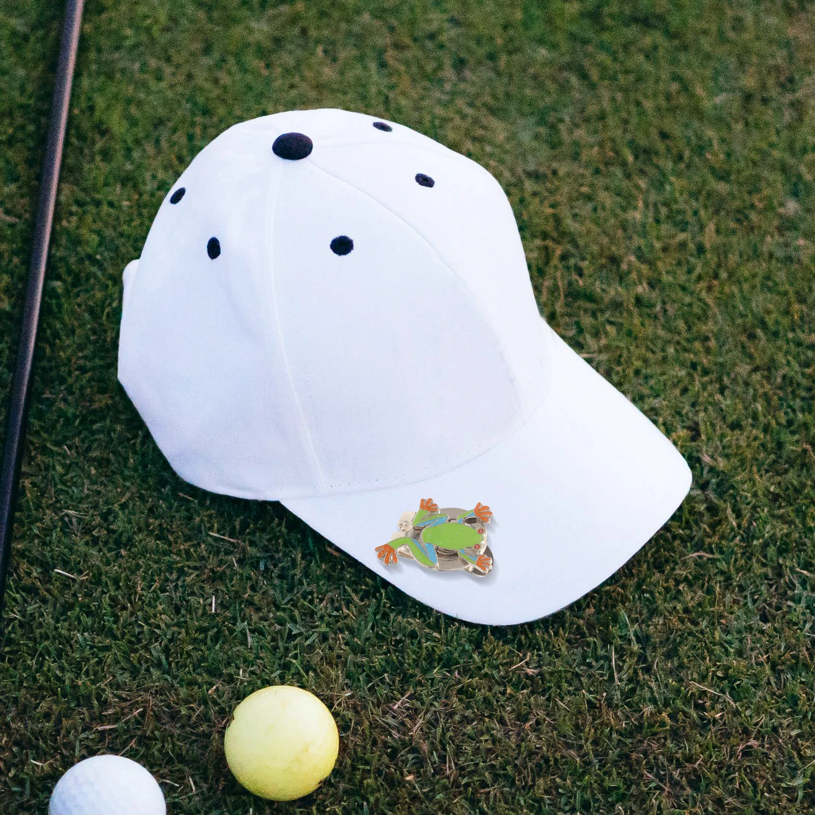 

Golf Hat Clip Marker Clips Adornment Frog Convenient Has Shape Gift Cap Accessory