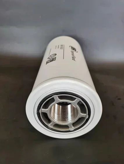 

Масляный фильтр MM55/75/90 39911631 / 47715384001 Аксессуары для обслуживания воздушного компрессора