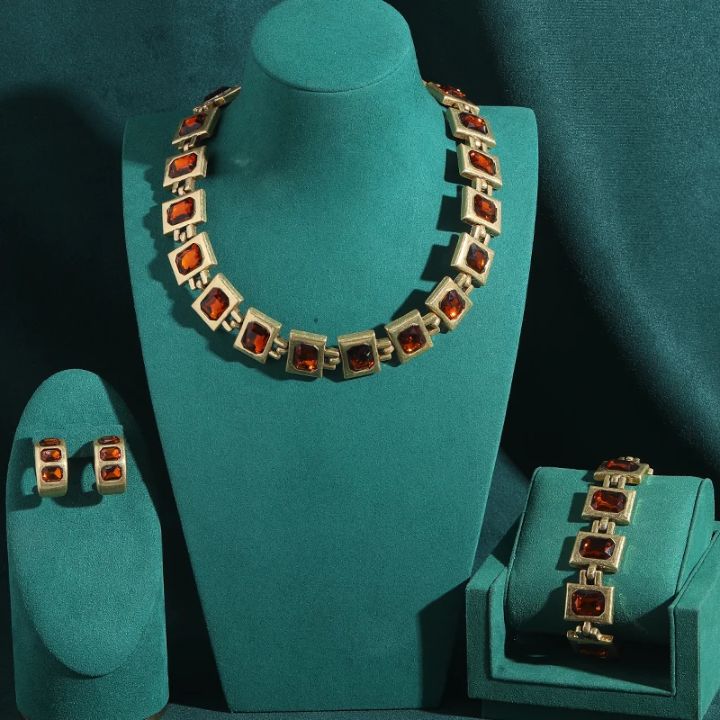 

Vintage Crystal Orange Jewelry Sets Gold Color Luxury Choker Necklace Earrings Charm Bracelet For Wedding Bridesmaid Accessories