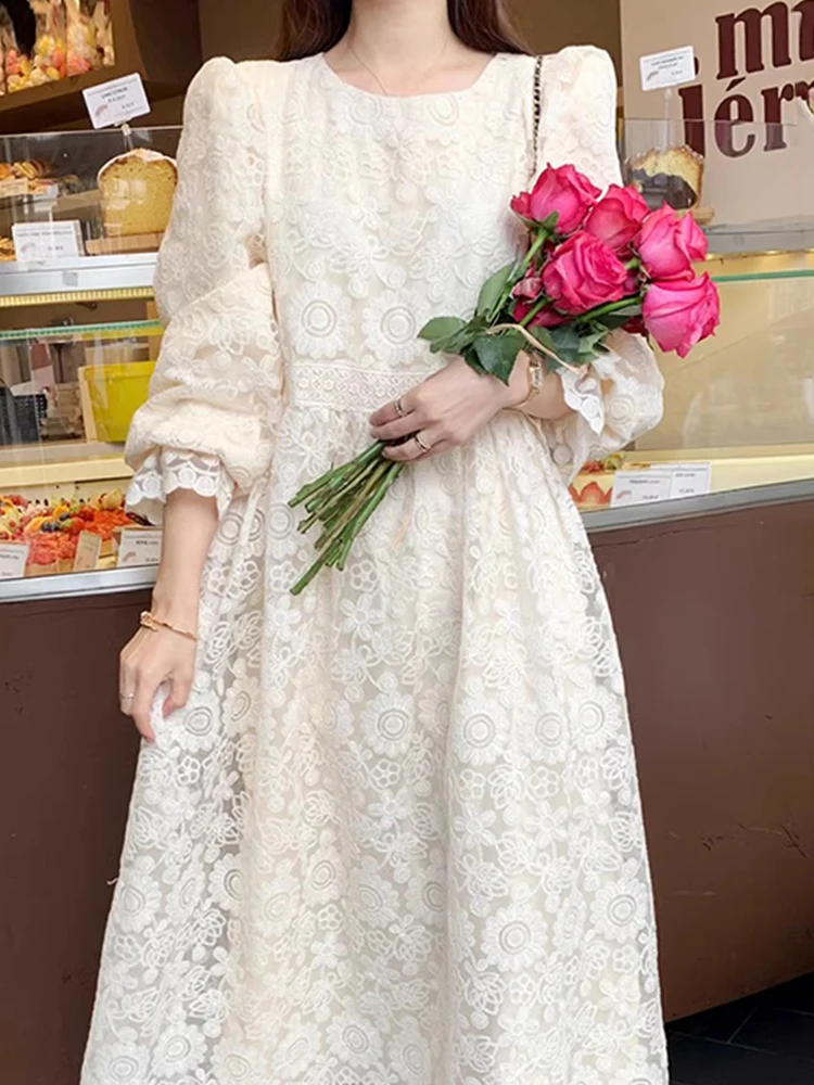 Chic Autumn Court Sle round Ne Heavy Embroidery Lace Hook Flower High Waist Slimming Bubble Sve Dr Women's Faion