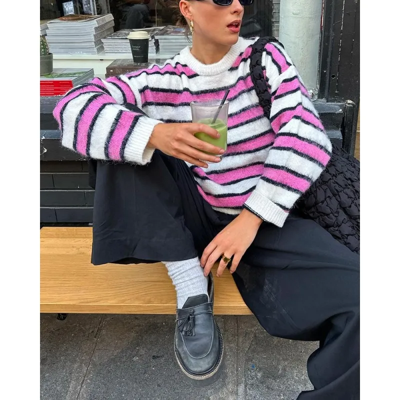 Harajuku Stripe Hip Hop Femmes Tricoté Streetwear Maiden O Cou Tricots Hommes Vêtements Hommes Pulls Pulls Creative Stripes