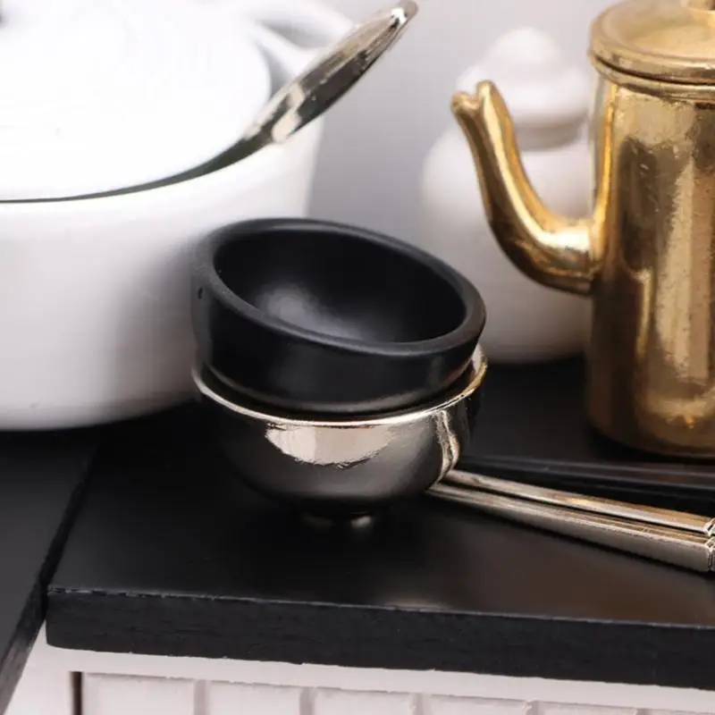 Miniatuur servies voor poppenhuis scène display 1/12 schaal metalen eetstokjes