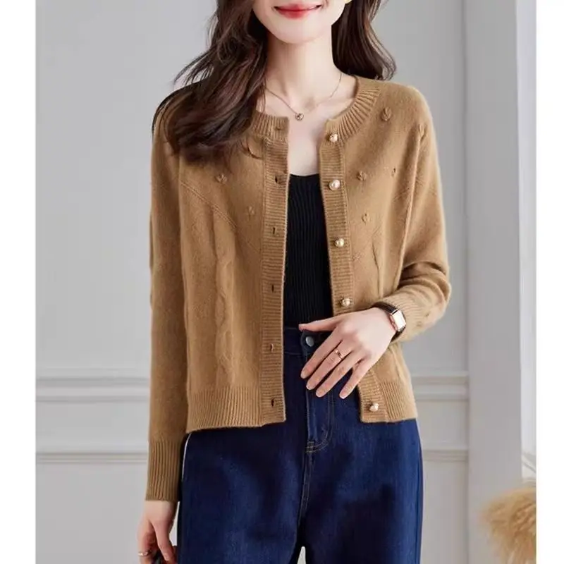 Ladies Fashion Buttons Solid Color O-neck Long Sleeve Knitting Cardigan Coat Autumn Winter Simplicity Screw Thread Sweater Tops