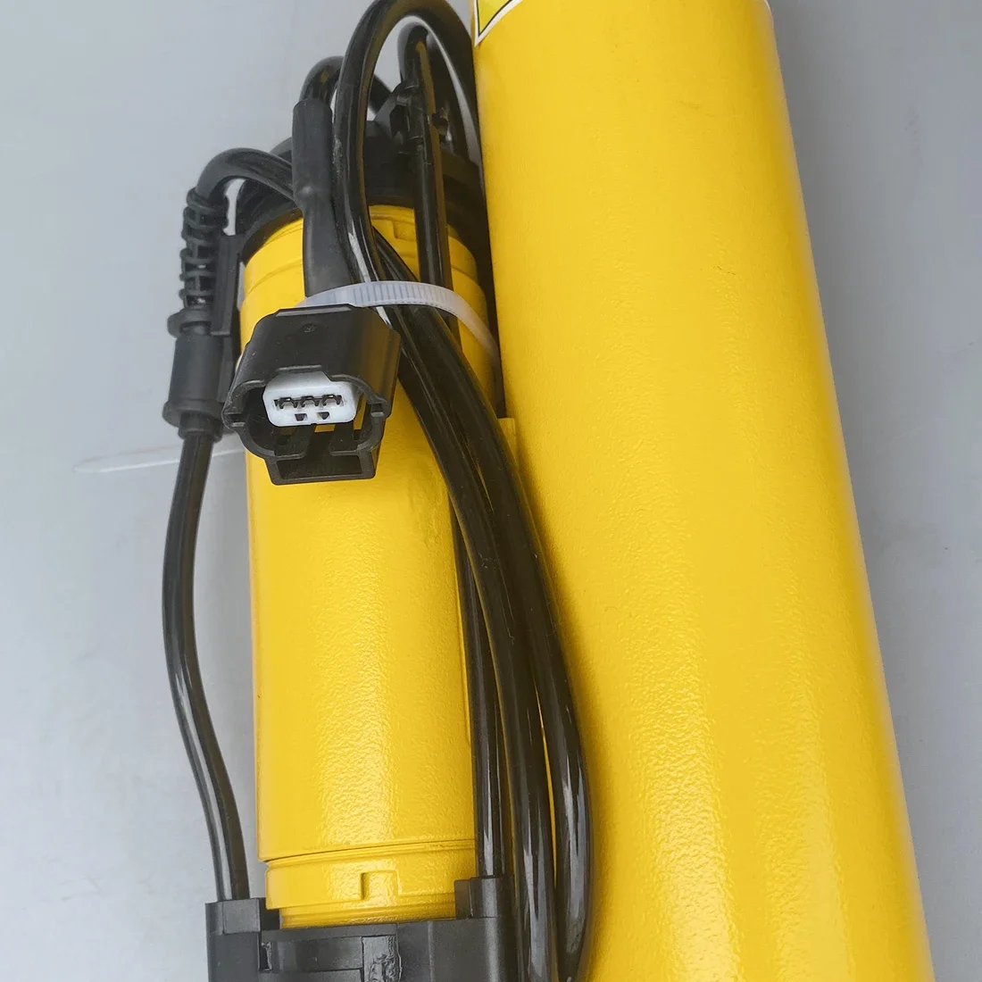 05181907AB Rear Left Shock Absorber Strut for Dodge Challenger 2015 2016 05181907  5181907AB
