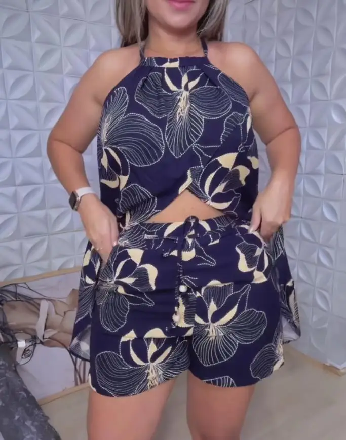 

Two Piece Set Women Outfit 2025 New Floral Print Halter Slit Tank & Casual Drawstring High Waist Pocket Design Shorts Set